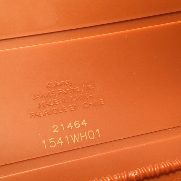 Disney Raya Adventure bag - Picture 6 of 8